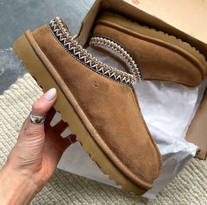 Tazz Chinelos Austrália Designer Botas Luxo Tazz Slipper Homens Mulheres Neve Mini Tornozelo Curto Pato Couro Plataforma de Inverno Botas Maroon Cinza Preto Branco Mulheres Botas2