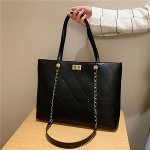 Shop Factory Hurtowa wielka pojemność Teksturowana diamentowa sieć sieci Tote Women Bag 2024 Nowa torebka jedno ramię modne