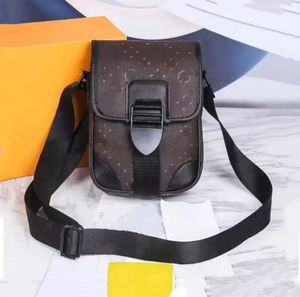 Outdoor crossbody bag Mobile phone Bag Handbag Designer men's and women's Messenger Bag Classic Shopping bag Shoulder bag