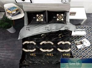 Designer Fashion Märke Fyra-stycken Quilt Cover Bed Sheet Bedding Light Luxury Borsted Set European and American