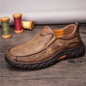 New Mens Shoes Wholesale Genuine Leather Casual Shoes Fashion Comfortable Work Shoes Cow Leather Loafers Sneakers Shoes Size 38-48