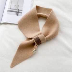 Lenços de malha cashmere lenço magro mulheres quentes outono inverno sólido viagem fio de lã macio estilo coreano neckerchief foulard bufanda