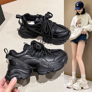 Mężczyźni kobiety Chunky Sneakers Buty Platforma okrągłe palce grube podeszwy koronkowe trenery damskie Czarne białe, oryginalne skóra syntetyczne patchwork Ladies Autumn BB043