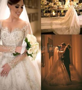 Nuovi abiti da sposa arabi Sheer Luxury Lace Applique in rilievo fatto a mano 3D floreale Manica lunga Cattedrale Plus Size Abiti da sposa BA997555059