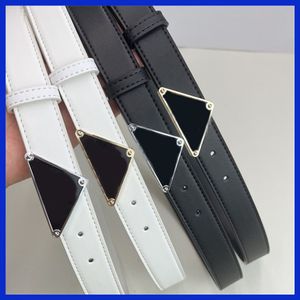 Cintura da donna di alta qualità Designer di marca di moda Cintura in vera pelle di lusso Classic Ceinture Casual Uomo Nero per liscio Bu273o