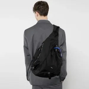 Bag 2024 Harajuku Design Nylon stor kapacitet handväska gata axel messenger satchel män sling för kvinnor gothic