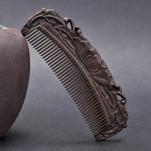 Schwarzer Sandelholz-Kammgriff, doppelseitig geschnitzt, feinzahnige Ganzholzkämme, antikes Geschenk, Massage, glattes Haar, antistatisch, 240323