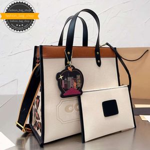 Tasarımcı Çanta Omuz Çantaları Tote Çanta Çanta Tasarımcı Çantaları Charm Bayanlar Omuz Çantası Alan Crossbody Kompozit Cüzdanlar Seyahat Alışveriş Cüzdan Tote Çanta