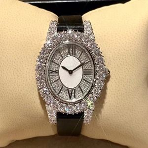 34mm 클래식 레이디 풀 다이아몬드 시계 로마 번호 석영 손목 시계 중간 타원형 디자인 지르콘 시계 여성 고급 브랜드 워치