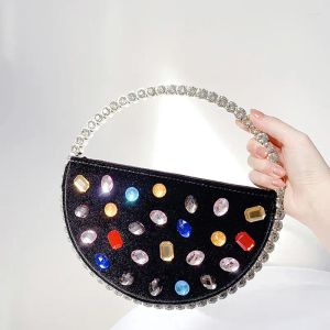 Kvällspåsar Kvinnor Silk Rhinestone Dinner Clutch Purse Ladies PU Handväska Bröllopshandledväska