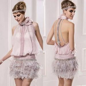 Abiti da cocktail corti Great Gatsby con collo alto in piume scintillanti perline backless rosa spettacolo abiti da ballo di fine anno Plus Siz2118683