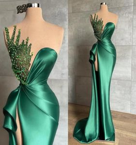 Modest Green Prom Dresses Side Split Beading Evening Dress Custom Made Sleeveless Sweep Train Strapless Floor Length Party Gown3142639