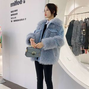 Winter Mock 2023 New Raccoon Fur Women's Haining Fashion Warm Coat Sparkling Slim and Tall 7687