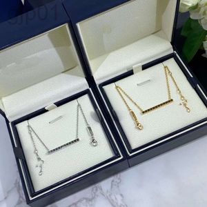 Desginer Chopard Jewelry Seiko Xiaojia High Edition Small Ice Block Neckered Deghered Neckleace مصنوع من الماس وسلسلة ذوي الياقات الشخصية