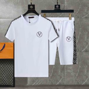 2024 Mens Tacksuits Tech 세트 디자인 태클 슈트 Shits Shots 2 피스 여성 Fiess Suit Pint 빠른 죽음 및 Beathable Spotswea Basketball T-Shit