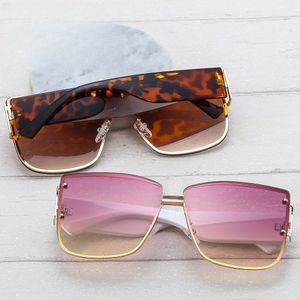 Glasses Women's Sunglasses Designer Oversized Sunshade Sunglasses Fashion Men's Outdoor European Eyewear