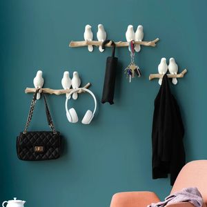Resina pássaros estatueta ganchos de parede decorativos decoração para casa acessórios saco chave bolsa casaco rack titular cabide parede para roupas 240305
