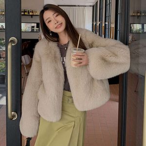 Finlandês novo 2023 inverno pele cheia raposa grama feminino com decote em v moda jovem casaco de pele 6551