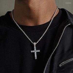 Colares pendentes Hiphop Punk Full Zircon Cross para homens Cadeia de corda de aço inoxidável Oração simples Jesus colarinho E863