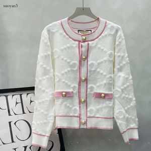 2024 G Brand Womens Sweaters Pink Clothes Top Cardigan Casual V-neck Knit Coat Long Sleeve Knitwear Letters Designer White Winter Sweater