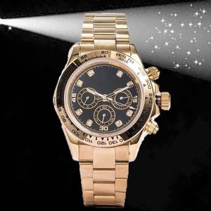 Zegarki Master Design Men Style sportowy Automatyczny 40 mm zegarek Gold ze stali nierdzewnej Zielona tarcza Składanie Przycisk Składanie Enomog-Digital Digita Świąteczny