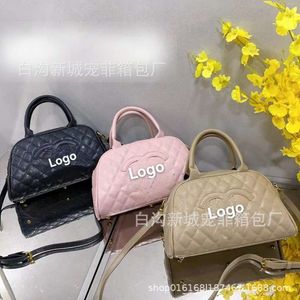 Shop Factory Wholesale 2024 New Bag Fragrant Style Middle Ages Fashion Casual Versatile Handbag Boston