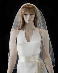 جديدة حقيقية حقيقية حافة خط رومانسي بسيطة مع مشط 1T Lvory White Wedding Vingertip Bridal VE6126761