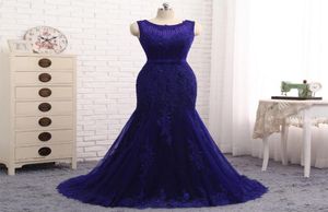 2018 Affascinante blu scuro in organza Sweep Train Perline Abito da sera a sirena Paillettes Abiti da ballo in pizzo con cintura Abito da festa personalizzato con retro scavato9852818