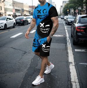 Summer round neck short sleeved Tshirt and shorts set mens 2piece 3D funny smiling face pattern casual street sportswear 240228