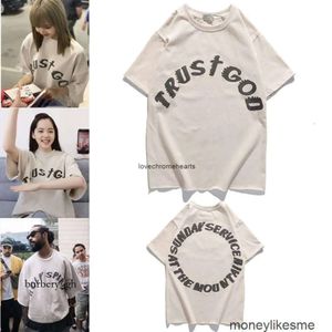 Fashion Clothing Mens Designer Tees T-shirts Ouyang Nana Same T-shirt Kanyes Sunday Short Sleeve Couple West Service Pure Cotton 479