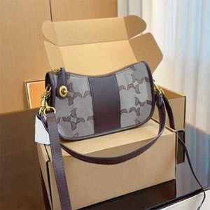 Bolsa de axila bolsa crossbody designer bolsa de luxo feminina bolsas de ombro moda feminina clássica letras c bolsa de couro