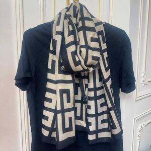 Scarves Live Streaming Celebrities with Printed Cotton and Linen Scarves for Women to Keep Warm Wear Over Shawls