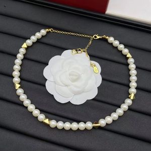 Moda Pearl marka projektant naszyjnik biżuteria złota mosiężna mosiężna miedź luksus luksus kryształowe kobiety okrągłe naszyjniki Choker łańcuch weselny prezenty