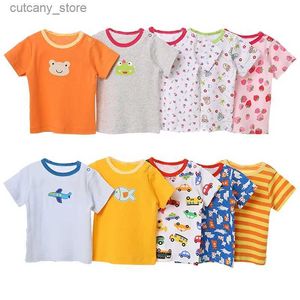 T-shirts 5 st lot slumpmässiga färg baby t-shirt 100%bomullstecknad tryck baby flicka toppar sommar kort hylsa småbarn pojkar tshirt kläder l240311