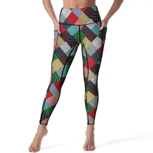 Kvinnors leggings rutor av lapptäcke sexigt vintage mönster tränar yogapantes hög midja elastiska sportstrumpbyxor roliga grafiska leggins