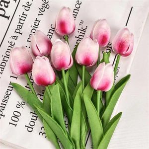 Decorative Flowers Tulip Flower Artificial Bouquet PE Foam Fake For Wedding Ceremony Decor Home Garden