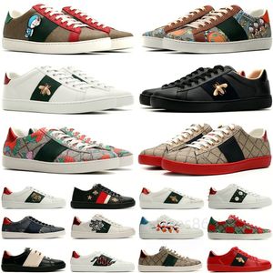 2024 Mens Designer Shoes Italy Ace Casual Luxury G Casual Shoes For Women White Flat Leather Shoe Green Red Stripe Embroidered Couples Trainers Sneakers Size 35-46