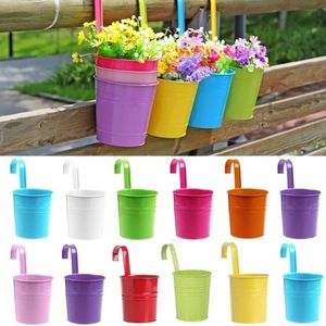 Piccole fioriere in ferro e metallo Balcone Giardino Vasi da fiori sospesi Vaso da fiori per piante verdi succulente Lavabo sospeso color caramello Decorazioni per la casa T9I002586