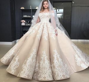 Vintage Puffy Champagne Wedding Dresses Plus Size Off The Shoulder Appliques Country Garden Bridal Gowns Women plus size robe de m3634492