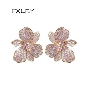 FXLRY Design Fashion Golden Color Cubic Zirconia Big Flower Stud eEarring For Women Wedding Bride Jewelry 240228