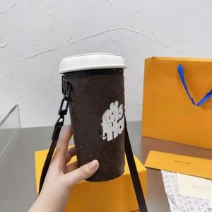 Designer Letter Women Coin Purses Autumn Winter Explosive Coffee Cup Bag Brand Graffiti Letters Cylinder Totes Luxury Female Lager235I