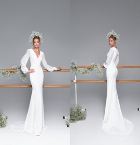 2022 Abiti da ricevimento di nozze vintage Abito con scollo a V profondo in raso con maniche lunghe Guaina increspata Abiti da sposa Abiti da sposa9934056