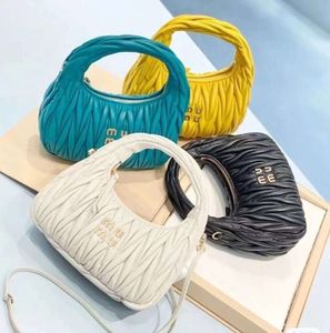 Designerskie torby moda luksusowe ramię Messenger lśniący miui torebka kobiety portfel pachny hobo torebka słynna miękka skórzana crossbody prezent dziewczyna