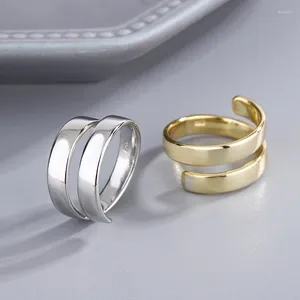Pierścienie klastra Prosty gładki podwójnie warstwowy pierścień uzwojenia z sierskim otwieraniem regulacji osobowości biżuterii Lady Leisure Party