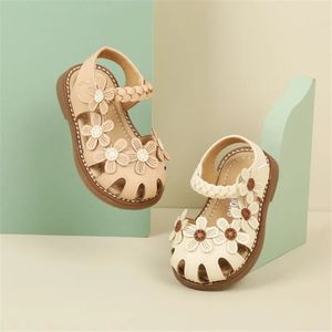 Summer Baby Shoes For Girls Cute Flower Cut-outs Infant Princess Sandals Closed Toe Fashion Toddler Kids Sandals