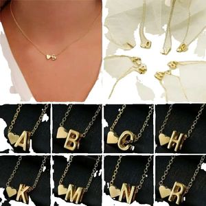 Fashion Creative Love 26 English Letters Simple Necklace Wild Peach Heart Short Clavicle Chain