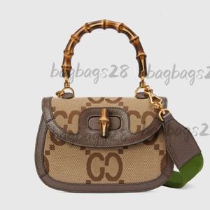 Bolsa de ombro popular designer bolsa bolsa senhoras luxo 2024 envelope pequeno saco bolsa famosa moda saco clássico bolsa crossbody saco bambu portátil loja