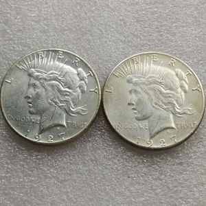 USA head-to-head 1927 Peace Dollar Two Face Copy Coin-252a