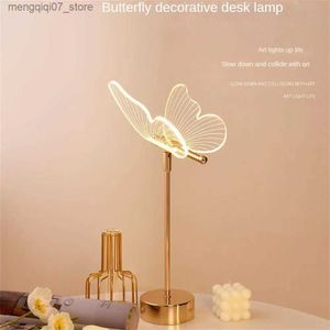 Lâmpadas Shades Candeeiro de mesa Retro Ouro Acrílico Borboleta LED Desk Lamp Hotel Villa Art Decor LED Table Light Sala de cabeceira LED Night Lights L240311