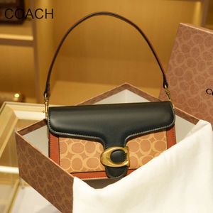 Luxury Store %80 Designer Shoulder Bag Factory Online Wholesale Retail Covchie Kouchen Wine God Bag Womens New Fashion Light Leather Underarm Small Square